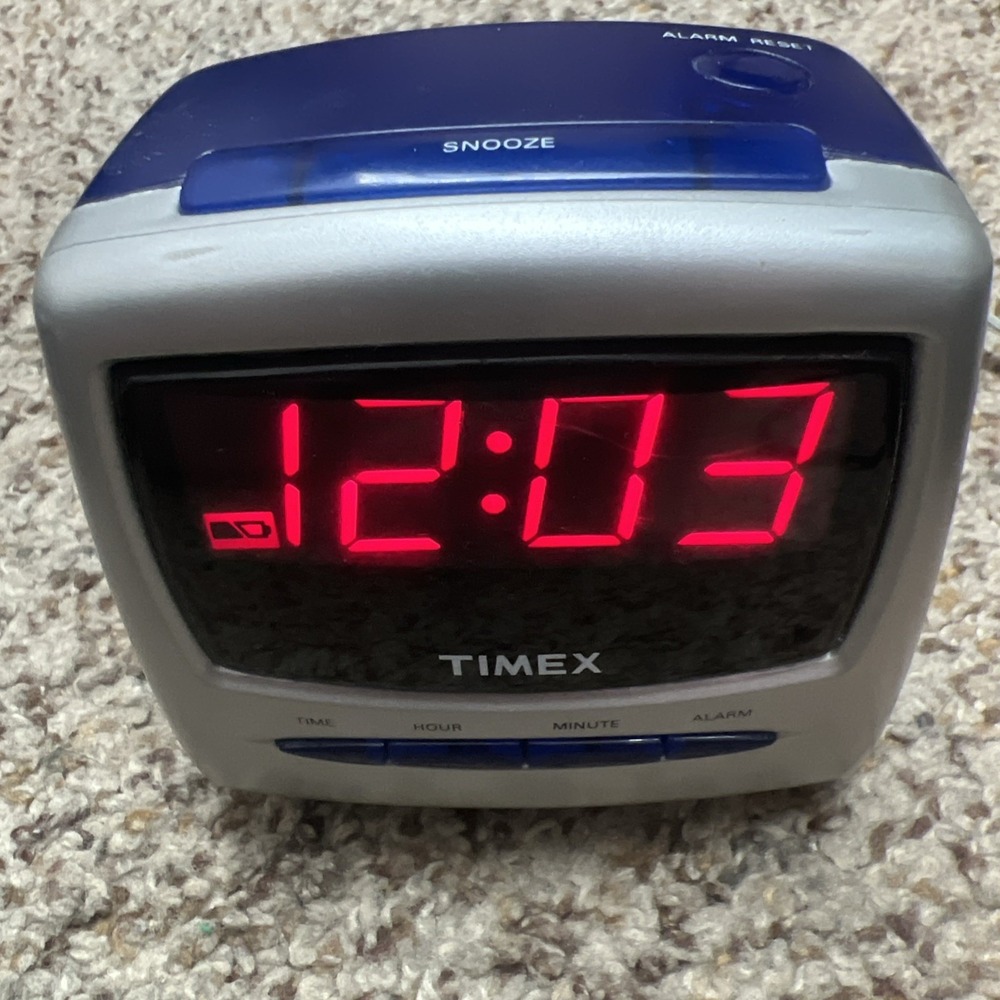 VTG 2000s Timex iMac G3 styled dark blue T104DL decorative digital alarm clock